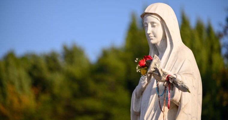 Las apariciones de María Rosa Mística y su Santuario en Fontanelle