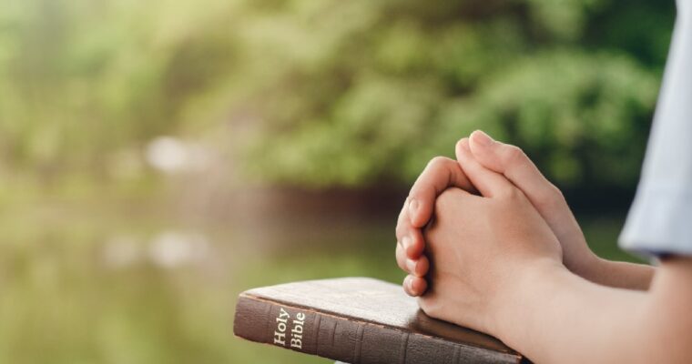 Cómo pedir un milagro: un camino de fe y oración