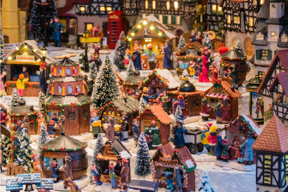 Pueblos navideños: una decoración infaltable para tu hogar