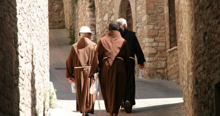 Antiguas cofradías: historia y curiosidades