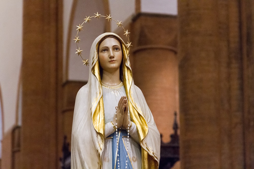 Los milagros de Nuestra Señora de Lourdes desde su primera aparición